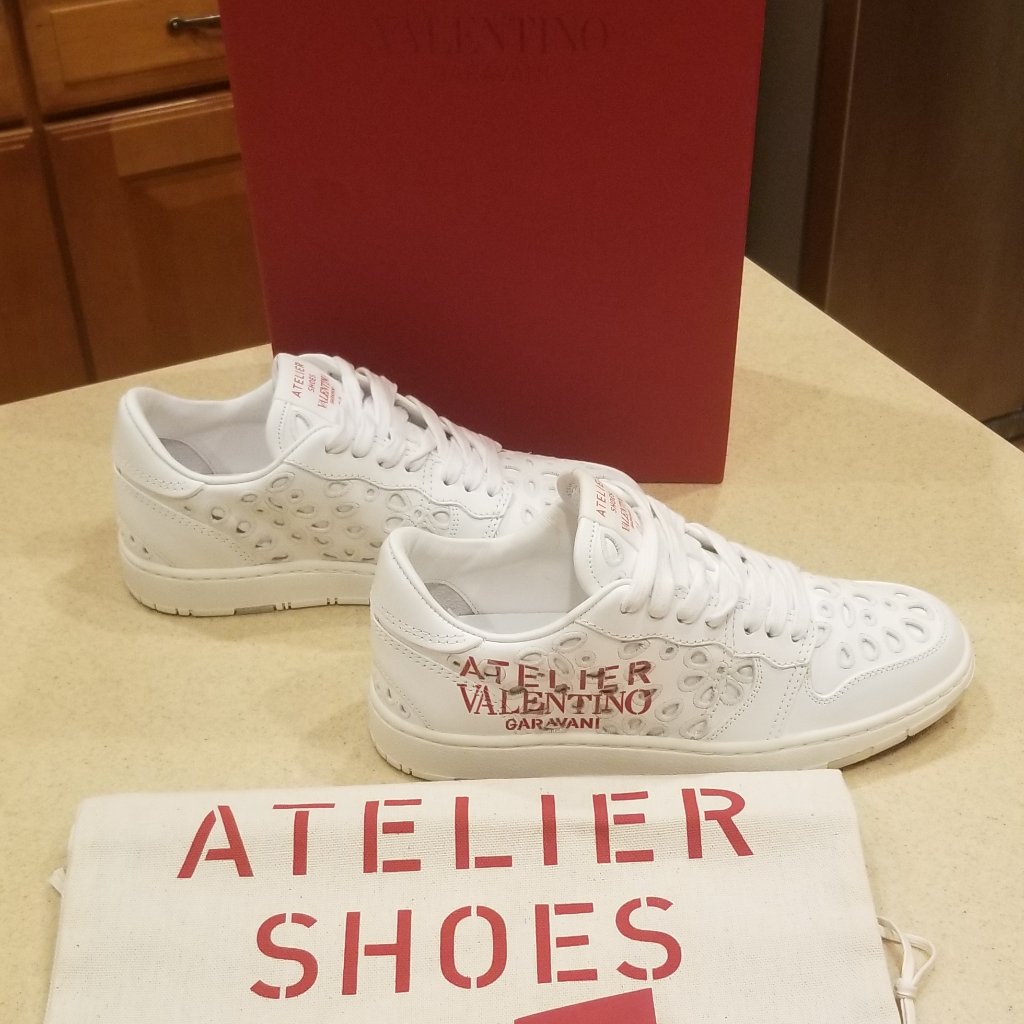 Designer Valentino Garavani Atelier Eyelet White Tennis Athletic Shoe Sneakers 7